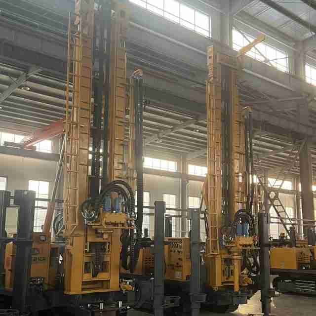Tracked Ws Rig SL500S tracked water well drilling rig - KING KONG DRILLS LIMITED